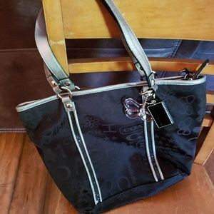 Coach shoulder bag